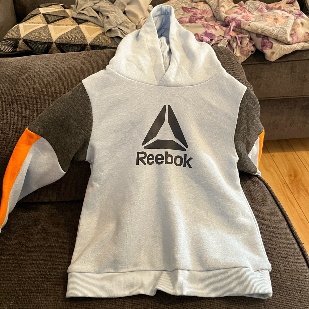 Reebok hoodie 3T